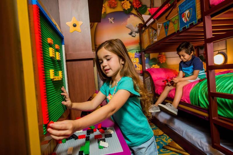 Legoland Castle Hotel Carlsbad Exterior photo